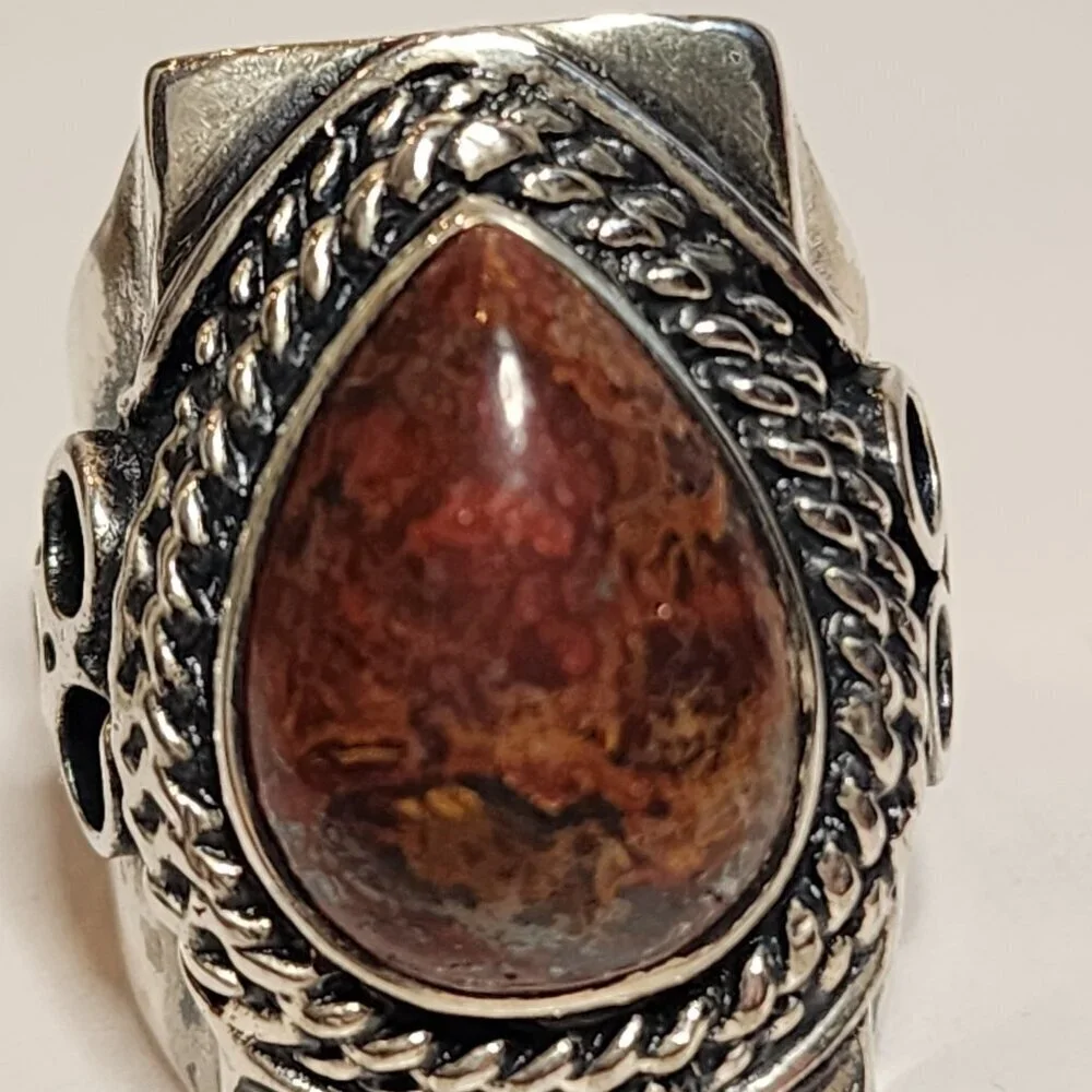 Vintage Silver Teardrop Stone Ring Size 10